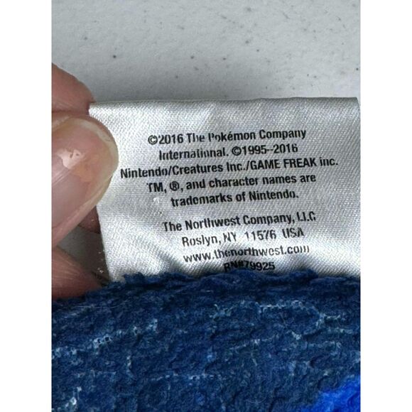 Pokemon Nintendo Pikachu Charmander THrow Blanket 44" x 60" Fleece - Picture 4 of 5